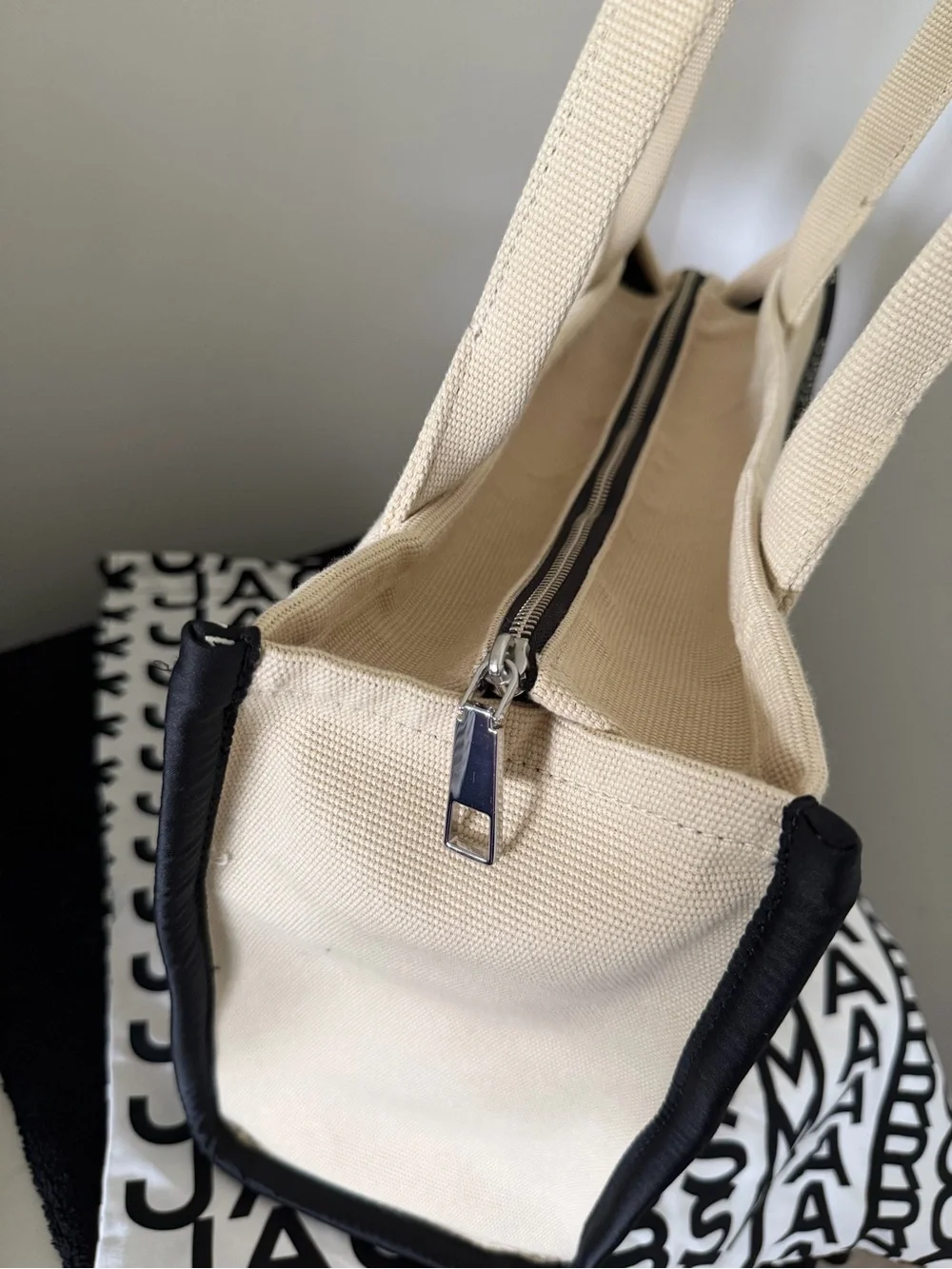 Preloved Marc Jacobs The Jacquard Large Tote Bag
